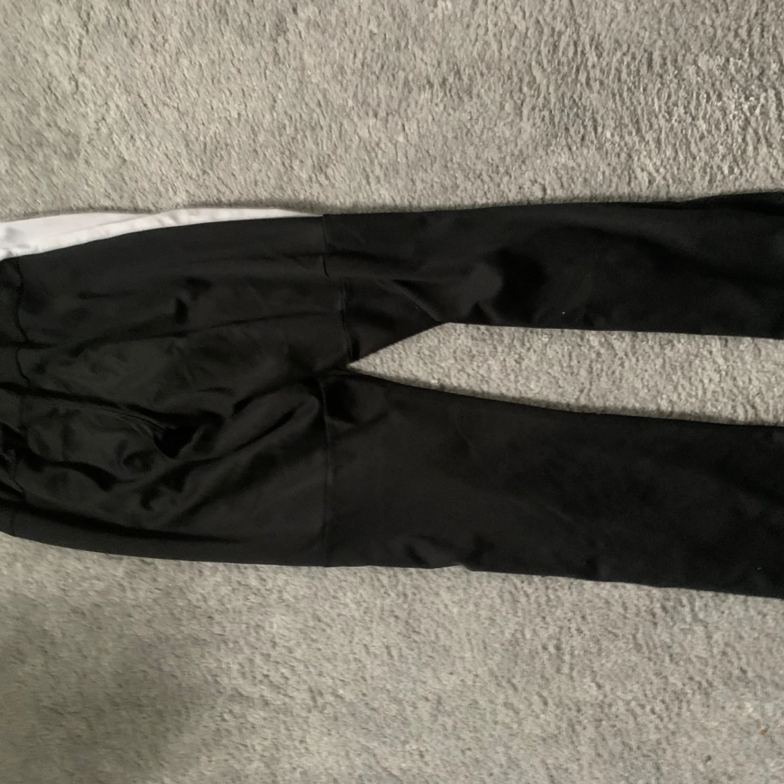 Puma träningsbyxor  - 90