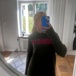 Zadig tröja  - Mycket bra skick! Använd ca 2 gånger, skön och sticks inte 