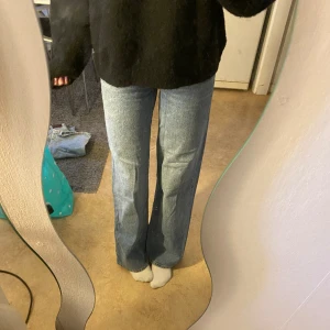 Blå jeans - Blå jeans från monki