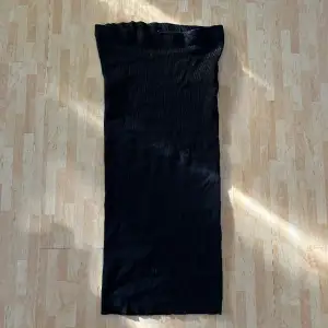 Stickad kjol från bikbok🖤 storlek XS 