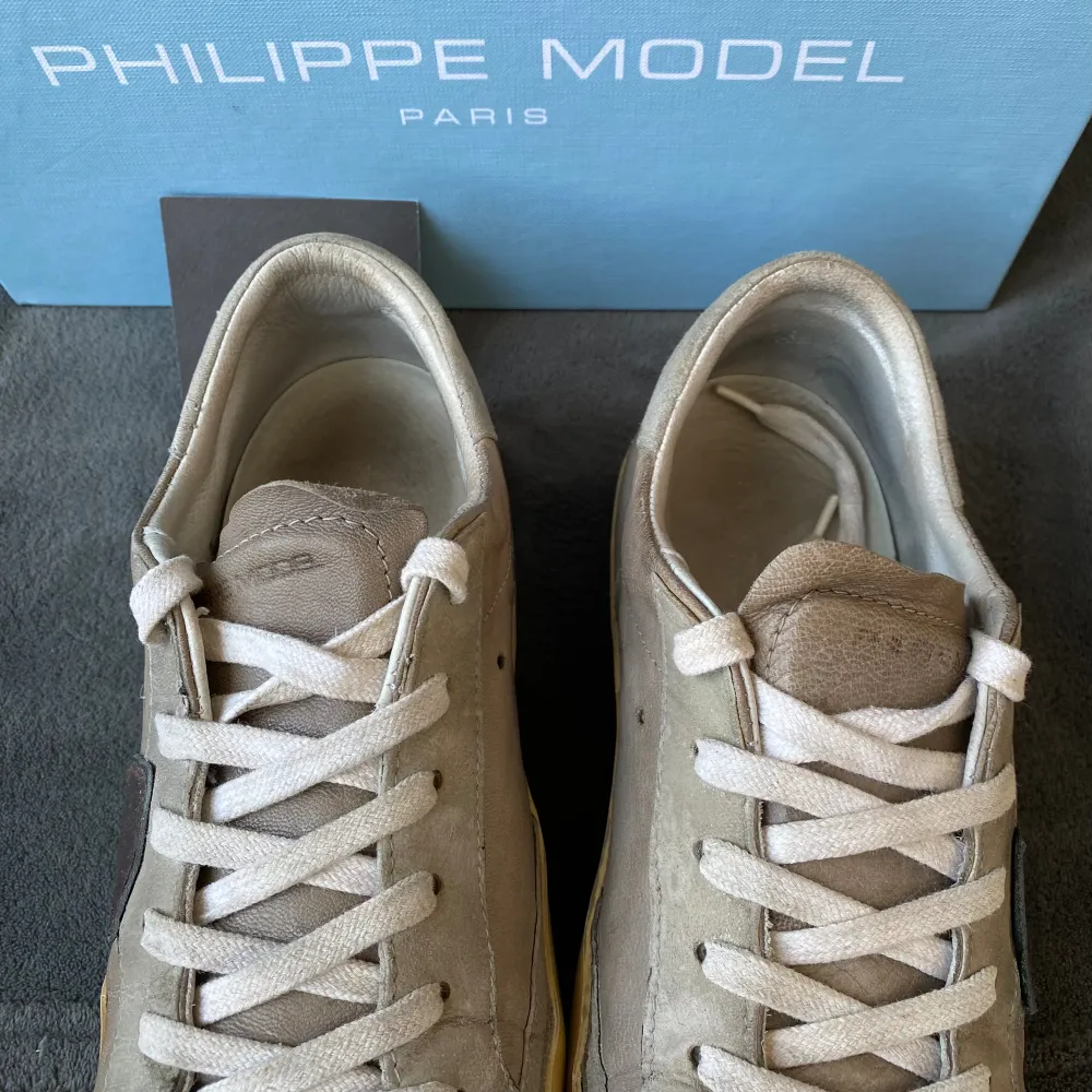 Philippe model skor fint skick🌟 storlek: 40 | ingår: endast skorna . Skor.