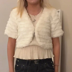 Päls bolero - Så söt päls bolero