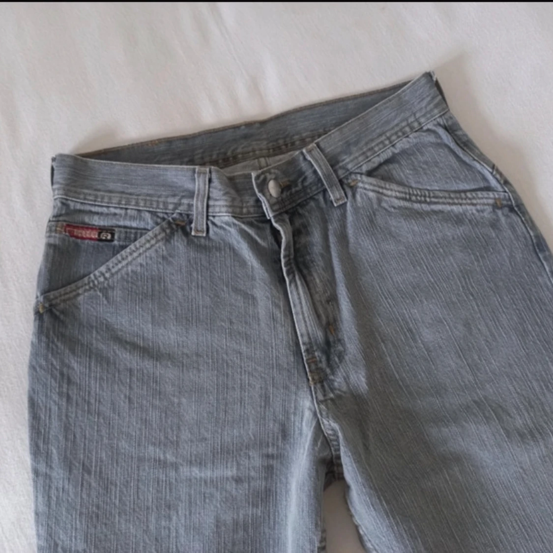 Gråa bootcut jeans  - 90