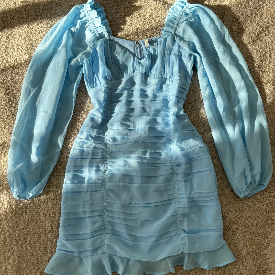 Ljusblå klänning  - 90