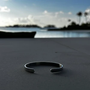 Metal armband - Snygga och stil fräscha armband! Stabiles steel!