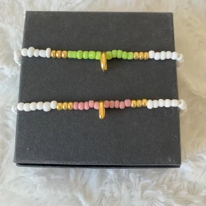 Smycken - Säljer hemgjorda smycken. 50kr/st