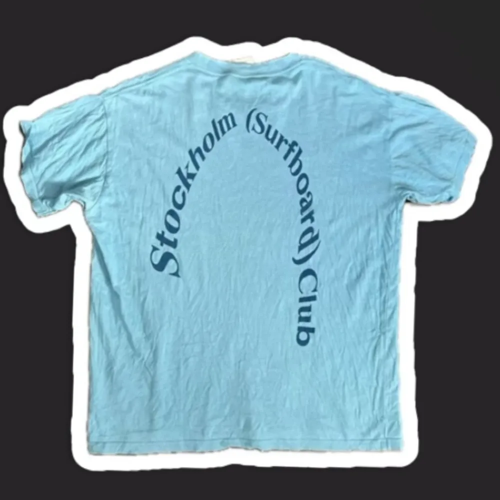 Riktigt snygg t-shirt från ssc, bra skick storlek L.  Nypris ≈ 1200. T-shirts.