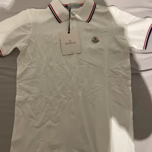 Moncler pike - Moncler pike helt ny 