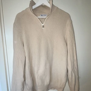 Zara zip hoodie - Storlek M  