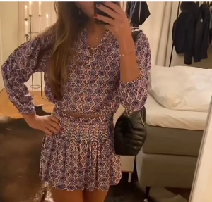 Zara sett - Jättefint zara sett från barn som endast är använt 2-3 gånger den är i storlek 164 men passar mig som vanligtvis har xs-s (första bild lånad)