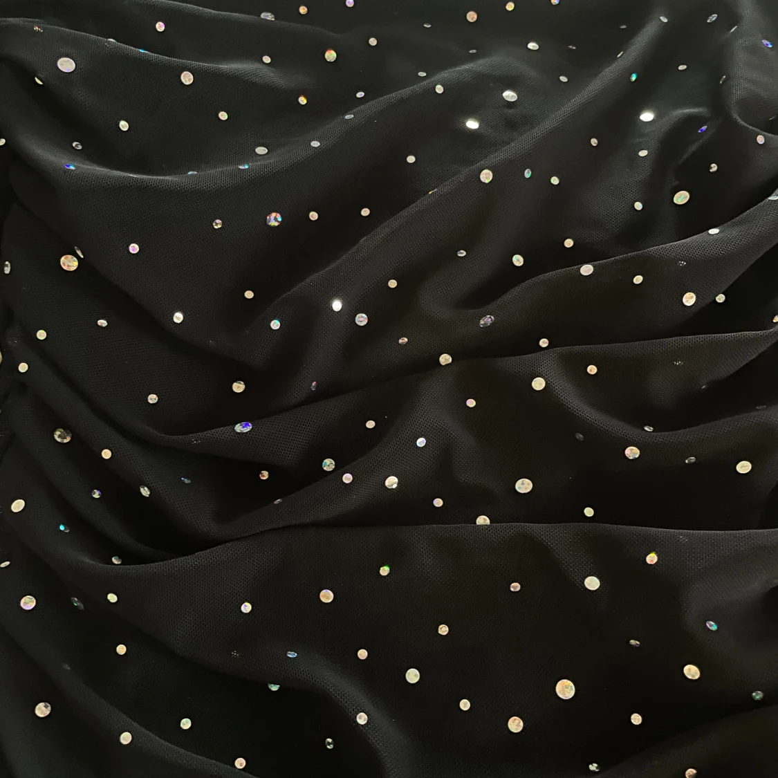 Glittrig klänning - 90