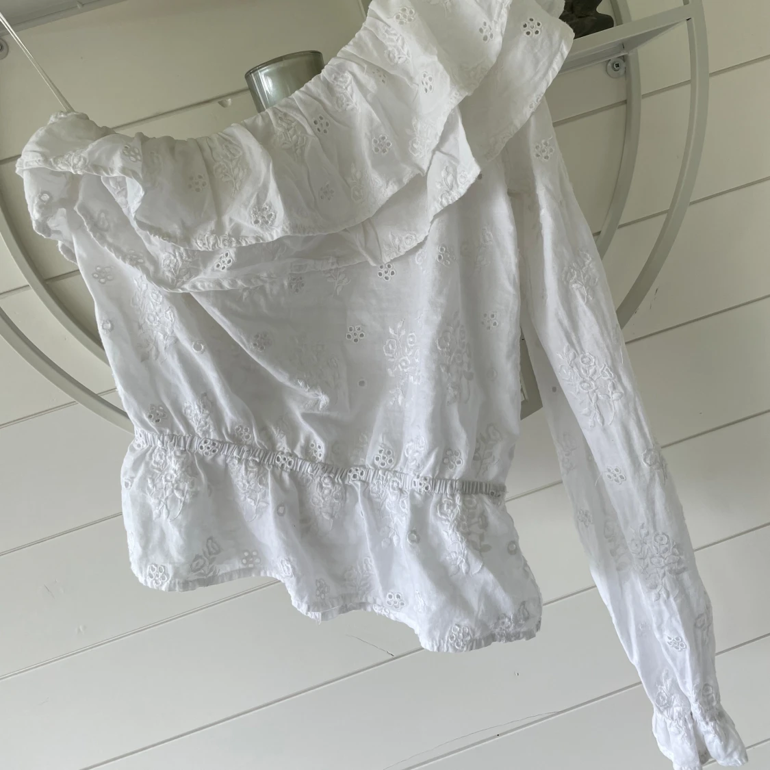 One-shoulder blus - 90