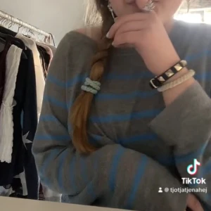 Randig zara tröja  - Bra skick