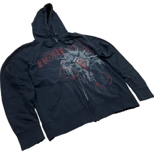 Blizzard Zip-Up Hoodie - Svart zipup huvtröja från Blizzard. Storlek M, ställ gärna frågor!😊