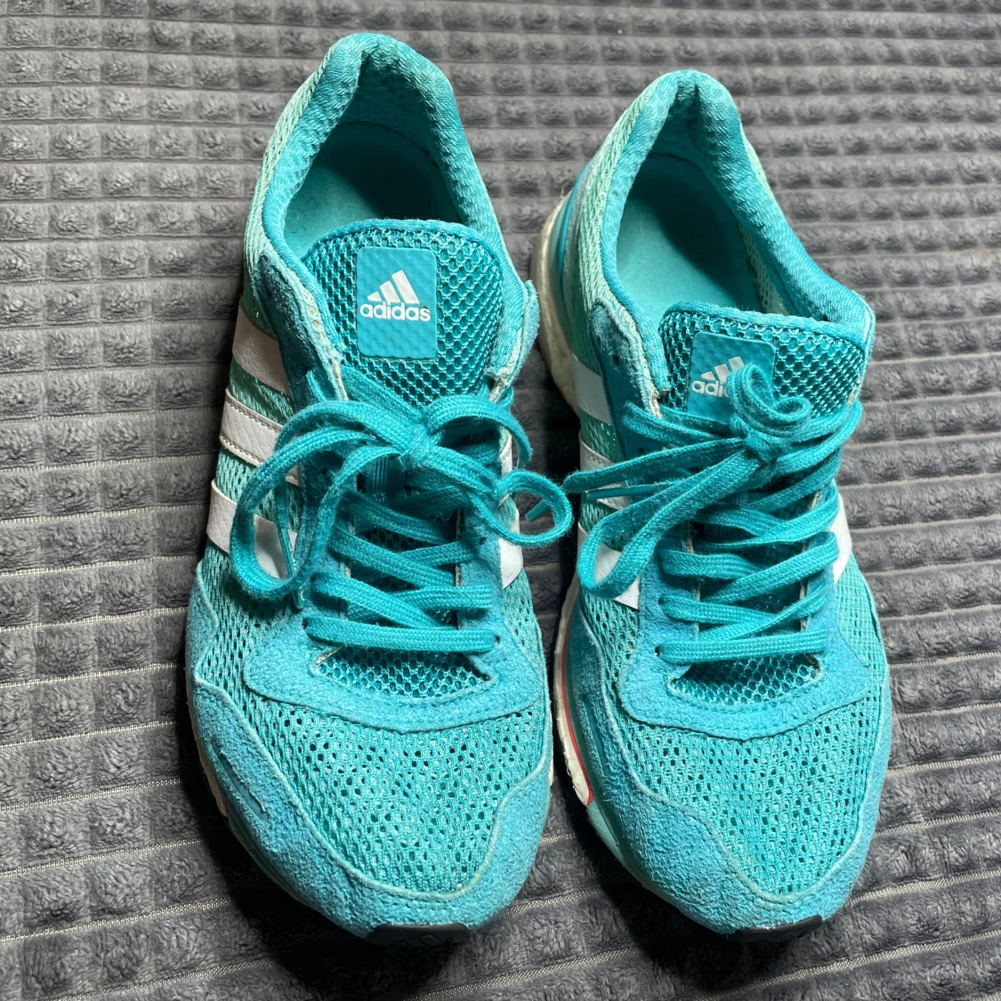 Adidas gym skor  - 90