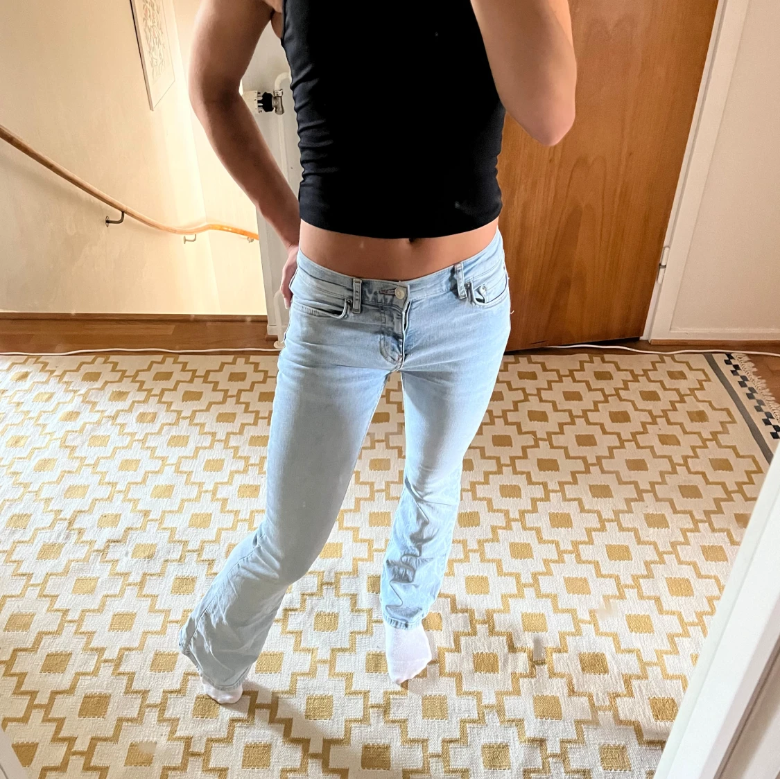 Low waisted bootcut jeans 