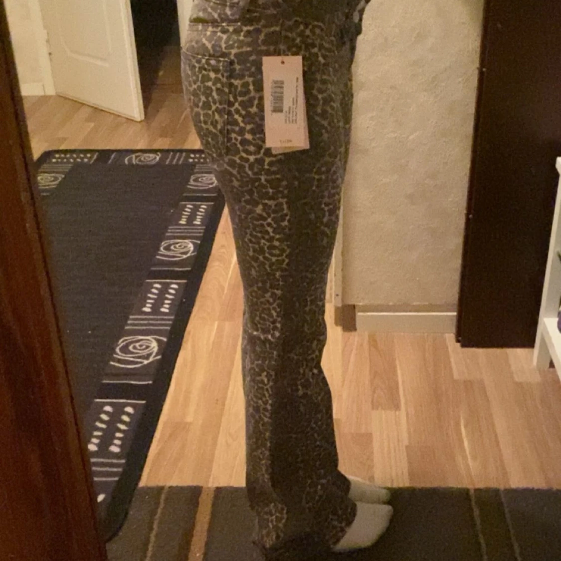 Lågmidjade leopard jeans  - 91