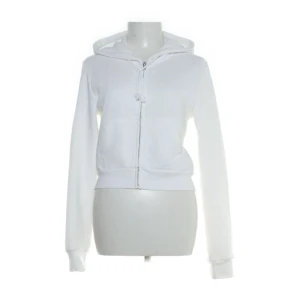 Brandy Melville Kofta - Söt kofta från Brandy Melville💕 Säljer då den inte kommer till användning🫶