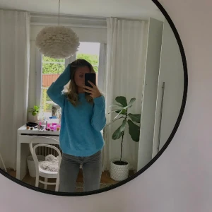 Stickad tröja - Stickad tröja från zara som endast använts en gång då jag inte gillar den på mig💗