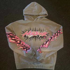 Hellstar hoodie - Rep hellstar hoodie i bra kvalitet använd 1 gång pris kan diskuteras