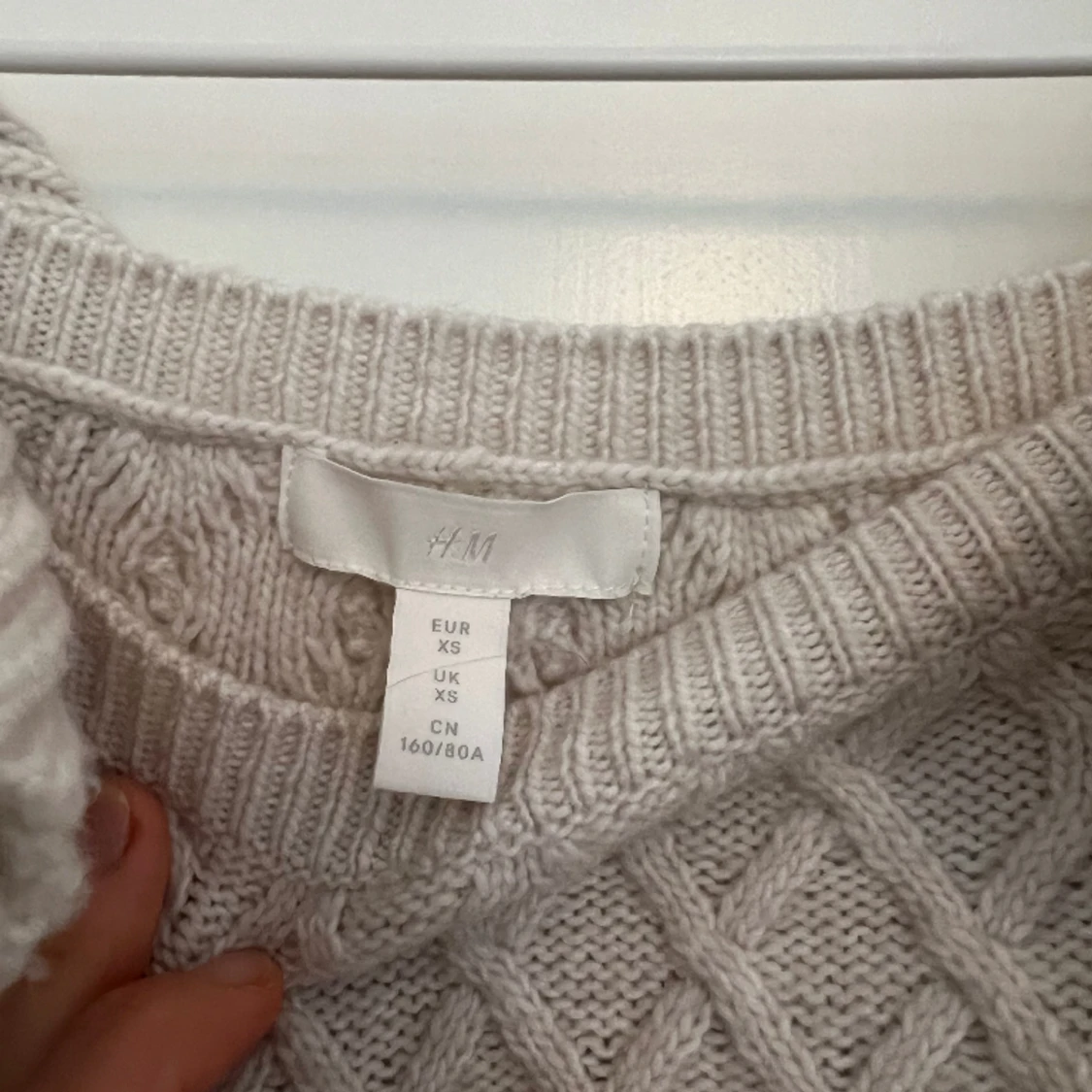Stickad tröja/blus - 91