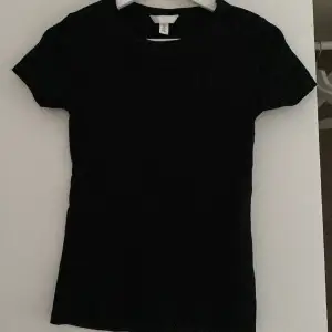 T-shirt från hm. 80kr