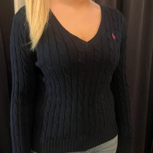 Marin blå Ralph Lauren kofta  - Jätte fin Ralph Lauren kofta, som ny💕💕