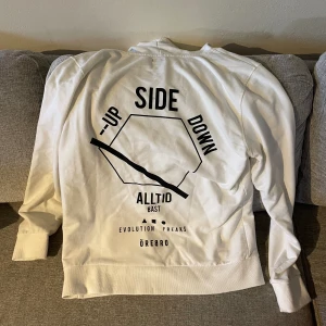 Hoodie   - Vit Hoodie💕