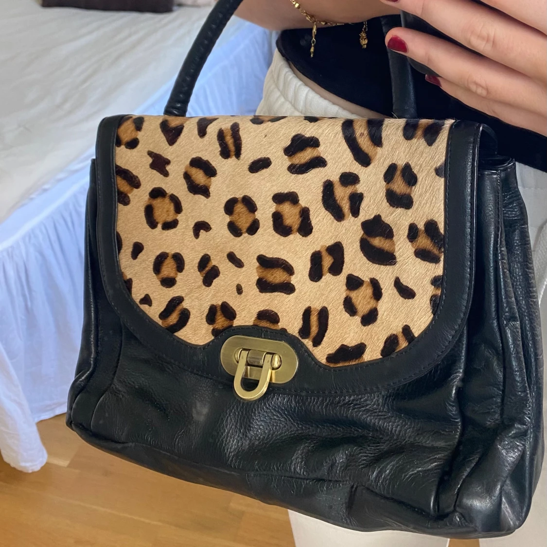 Leopard väska