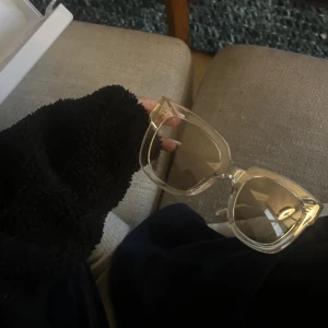 chimis 08 - Säljer dessa super fina chimis i modell 08, färg light yellow. Aldrig använda, är även öppen för byten❤️❤️