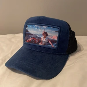 Revenite keps - Säljer då en revenite keps är  limitededition