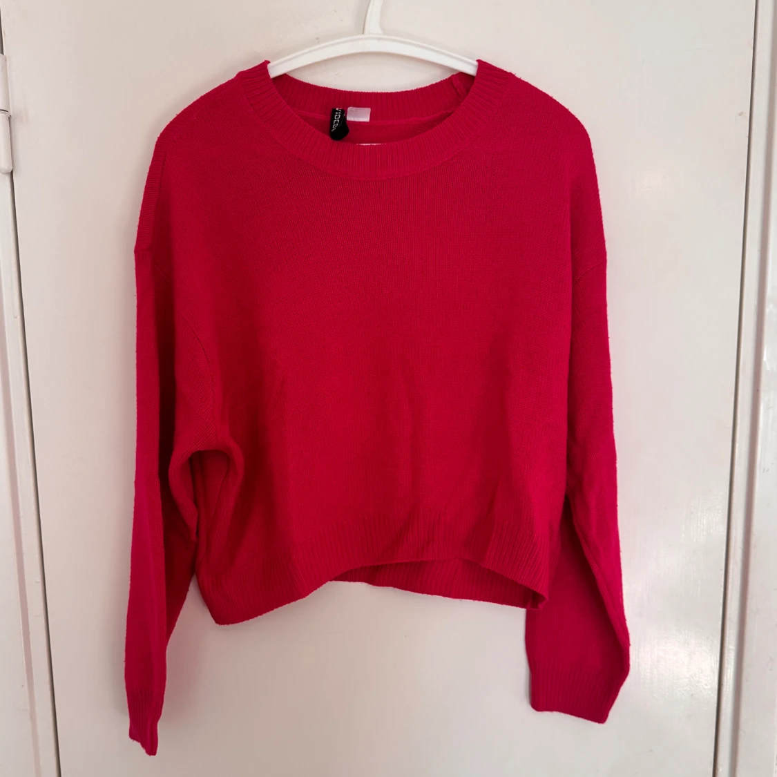 Röd-rosa stickad tröja - 91