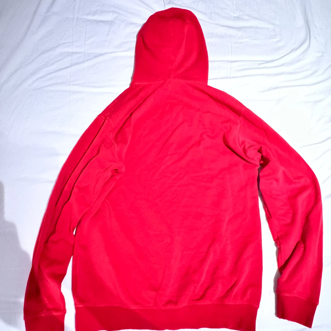 Röd enfärgad hoodie - 90