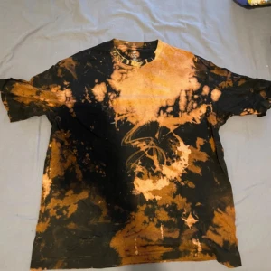Tshirt - Tie Dye T-shirt från HM Storlek M 