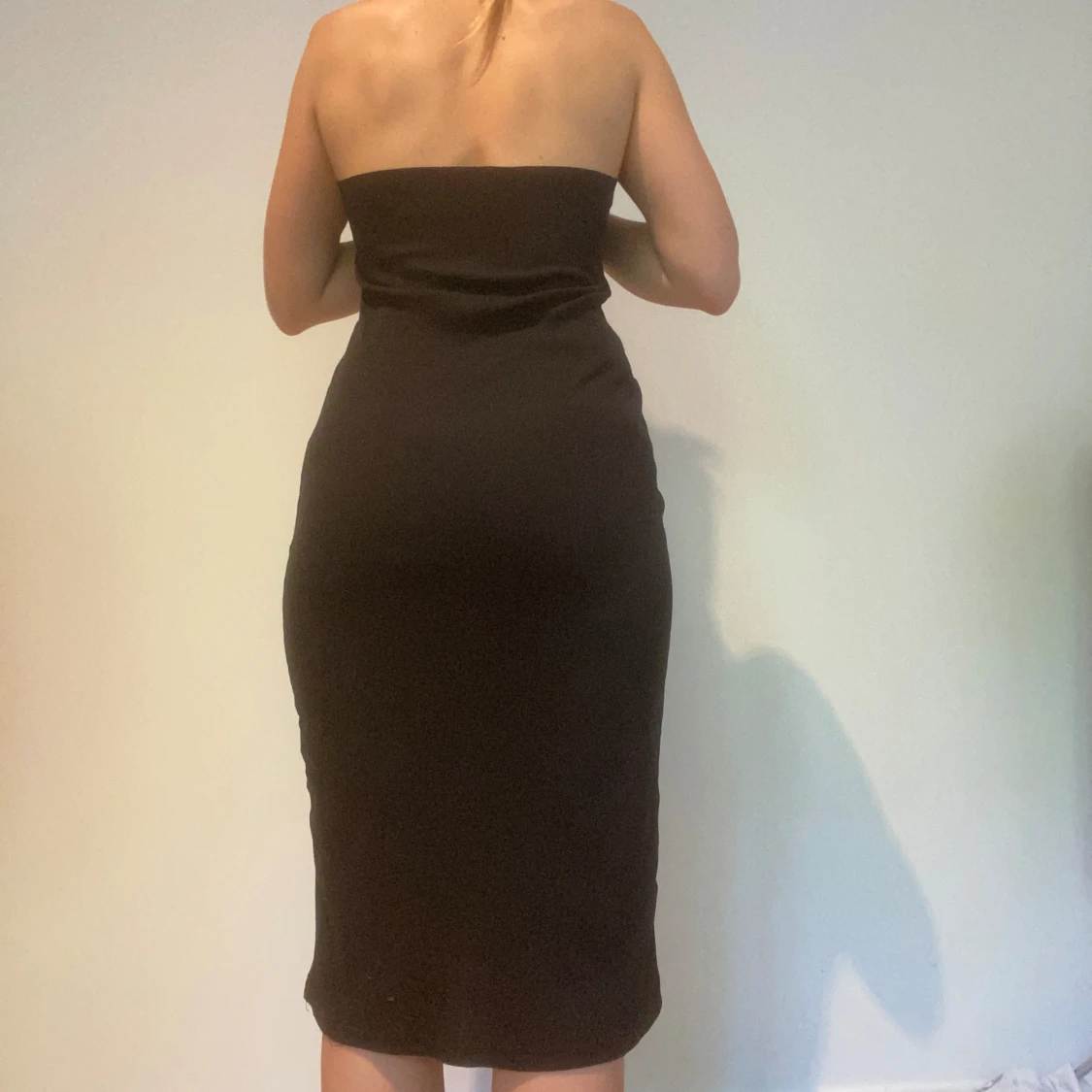 Svart halterneck klänning - 91
