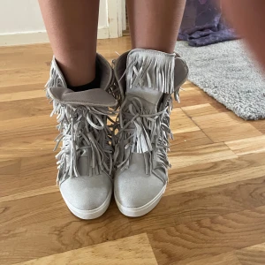 Snygga Fransskor/Kilklackar - Snyggaaaa💗Passar 37-38 (isabel inspirerade)