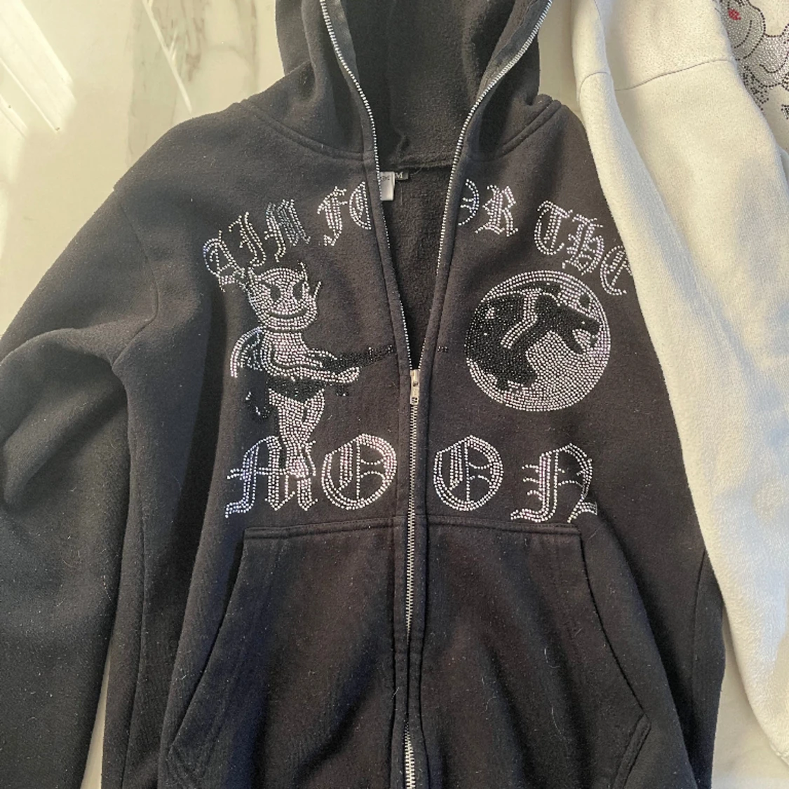 Rhinestone hoodie - 91