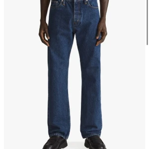 Hope rush jeans - Köpt för något halvår sedan, i bra skick! Storlek 33, skriv om du har några funderingar🤩