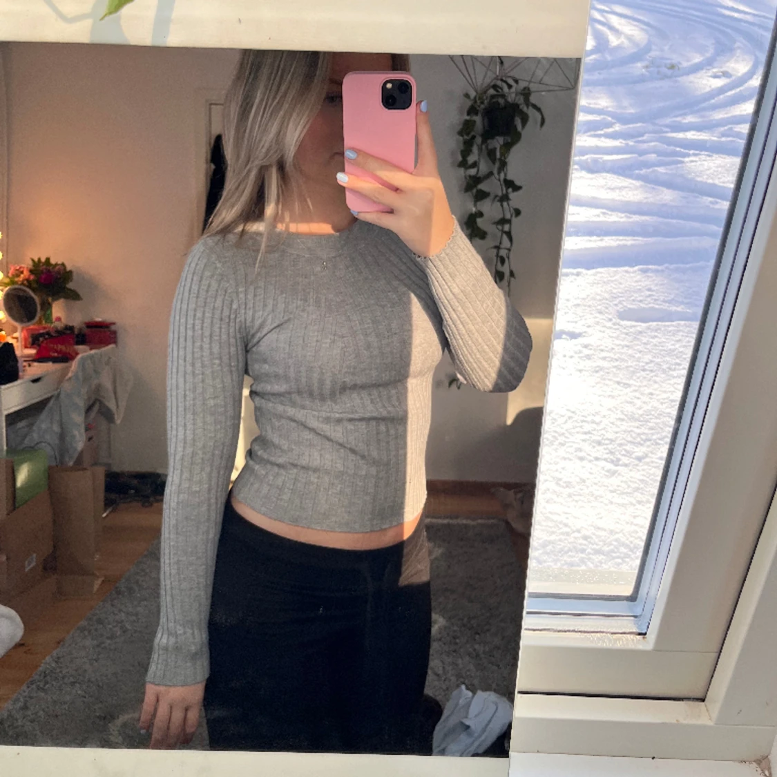 Ribbad grå tröja - 90