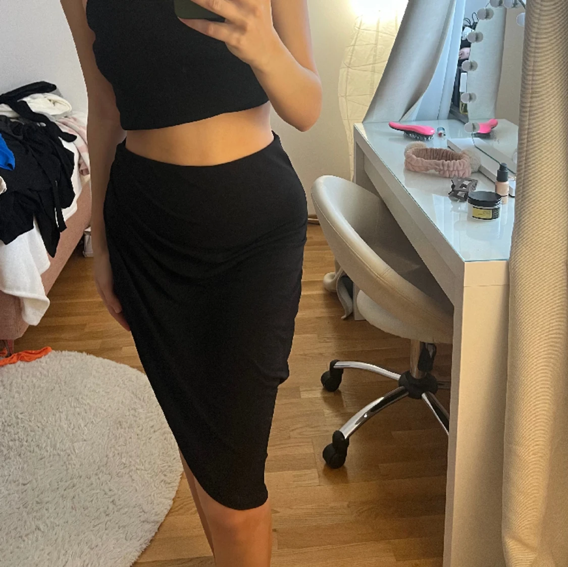 Kjol med slits  - 90