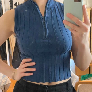 Linne  - Marinblått linne från Zara! 