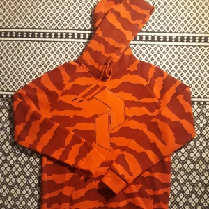 Peak Preformance  - High quality hoodie 