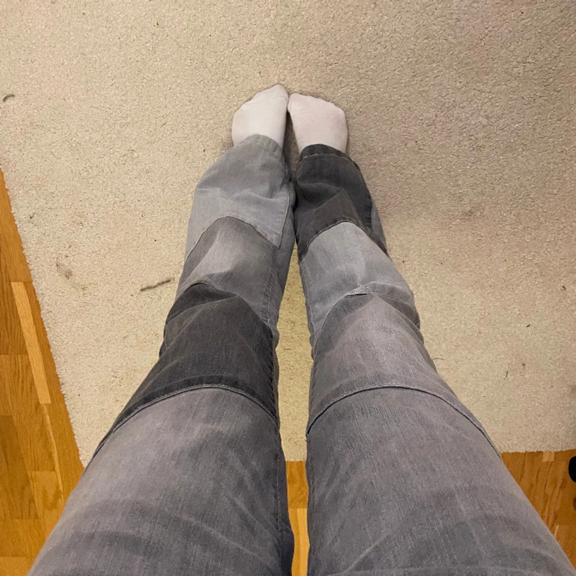 Grå coola jeans! - 90