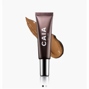 Caia bronzer - Endast testad passade inte mig färgen är cape town super fin🥰🥰