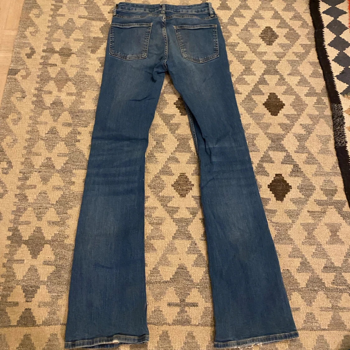 Lågmidjade bootcut blåa jeans - 90
