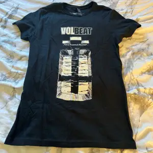 En Volbeat t-shirt. Aldrig använd. 