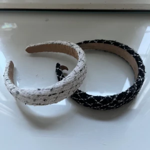 Diadem - Svin snygga och trendiga diadem. 40 för båda💘