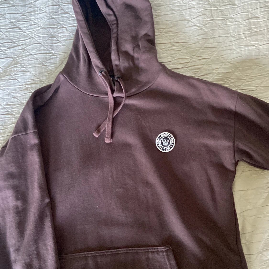 Mörk brun hoodie