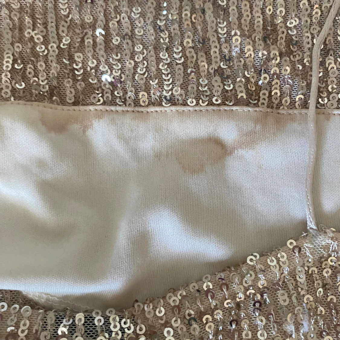 Glittrigt linne - 92