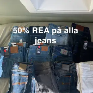 50% REA PÅ ALLA JEANS I MIM PROFIL. all info om alla jeans finns i min profil. Först till kvarn 